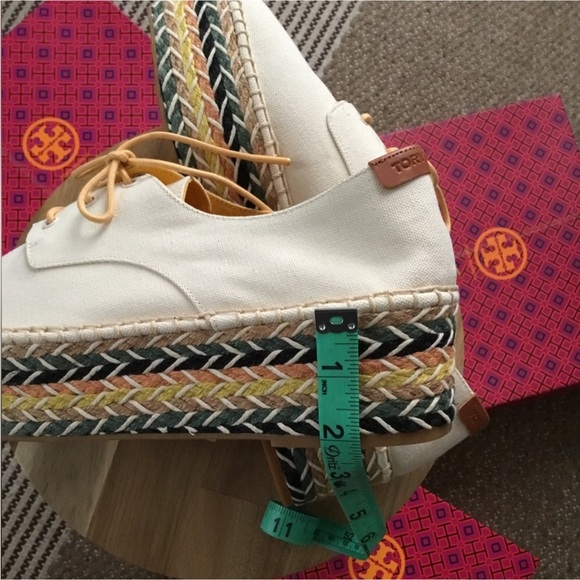 TORY BURCH-WEEKEND SALE - Picture 14 of 16